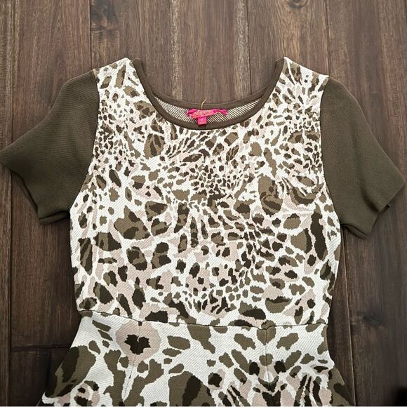 Catherine Malandrino Animal Print Baseball Sleeve Fit & Flare Sweater Dress M - Picture 3 of 5